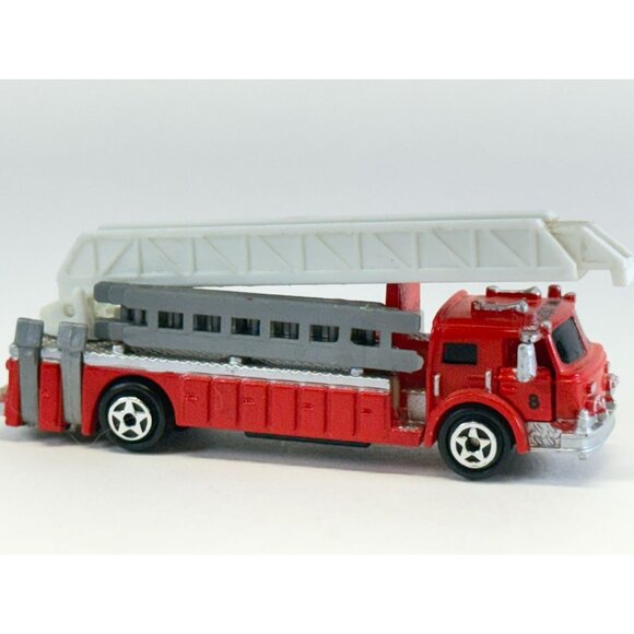 Micro Machines 2 Galoob Deluxe Hook & Ladder Fire Truck 1980s Vintage Toy - Picture 6 of 13